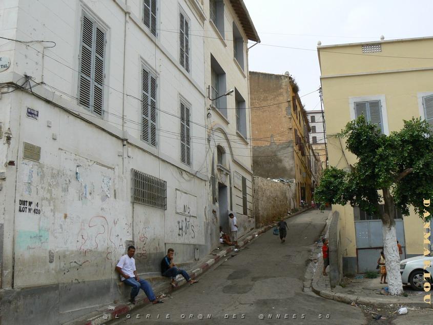 la Marine rue adj. Alphonse Pasquier .jpg